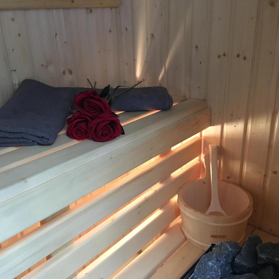 Family Sauna Sienkiewicza: Downtown Retreat With Private Wellness Kielce