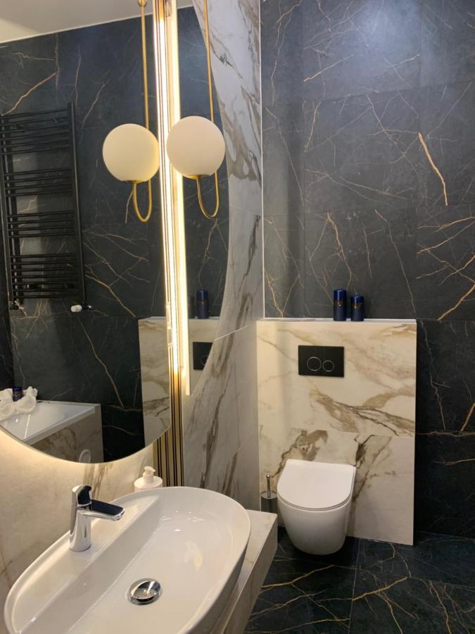 Family Sauna Sienkiewicza: Downtown Retreat With Private Wellness Kielce