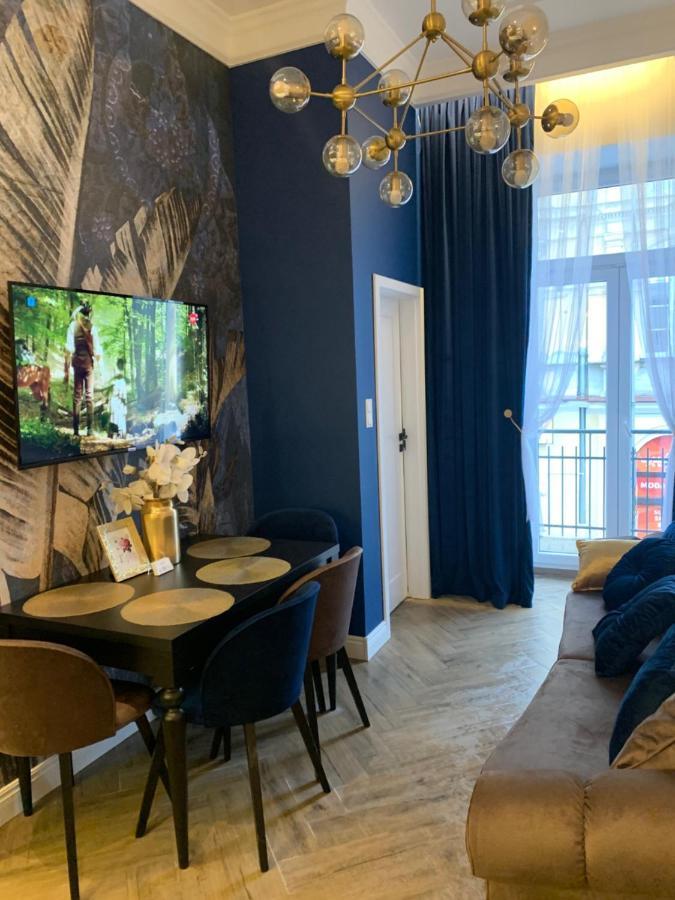 Apartment Family Sauna Sienkiewicza: Downtown Retreat With Private Wellness Kielce