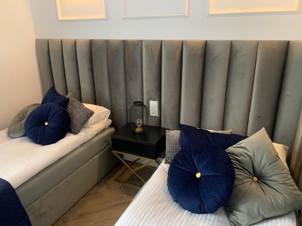 Family Sauna Sienkiewicza: Downtown Retreat With Private Wellness Apartment