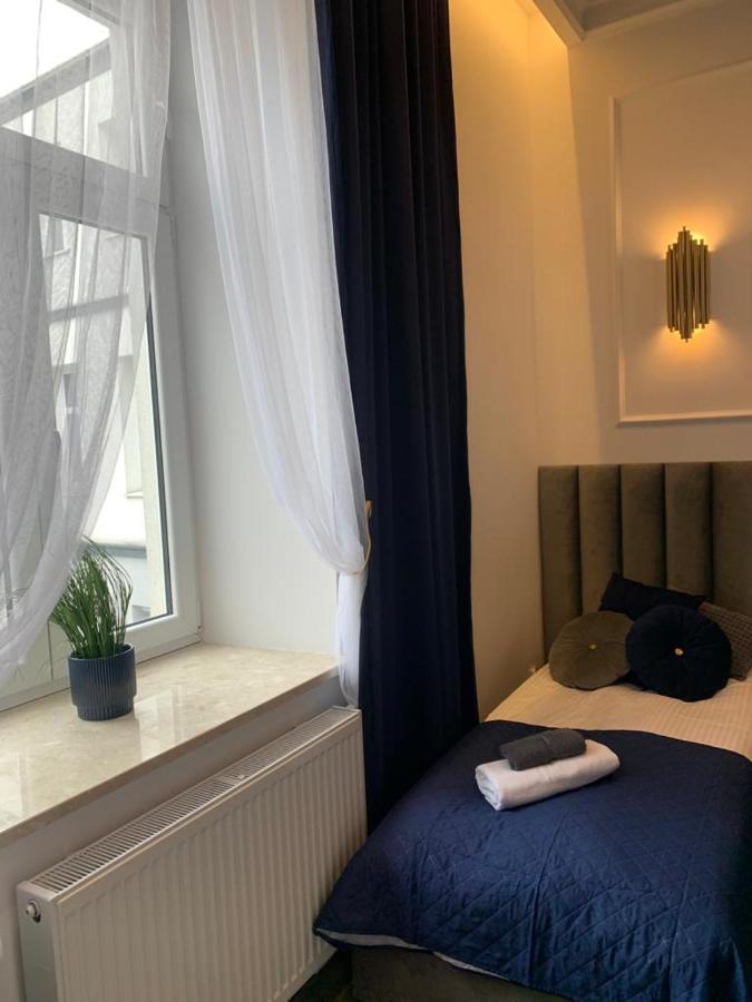 Apartment Family Sauna Sienkiewicza: Downtown Retreat With Private Wellness Kielce