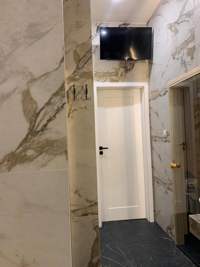 Apartment Family Sauna Sienkiewicza: Downtown Retreat With Private Wellness *